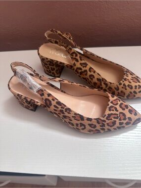 Trufox Size 6.5 Leopard Print Slingback Block Heel Pumps - Tan/Black